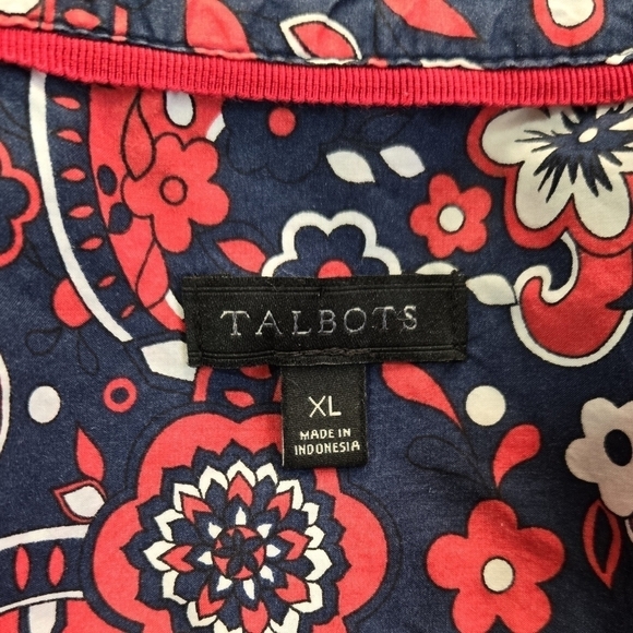 Talbots 100% Cotton Blue Red White Floral Paisley Button-Up Shirt Patriotic - Picture 7 of 8